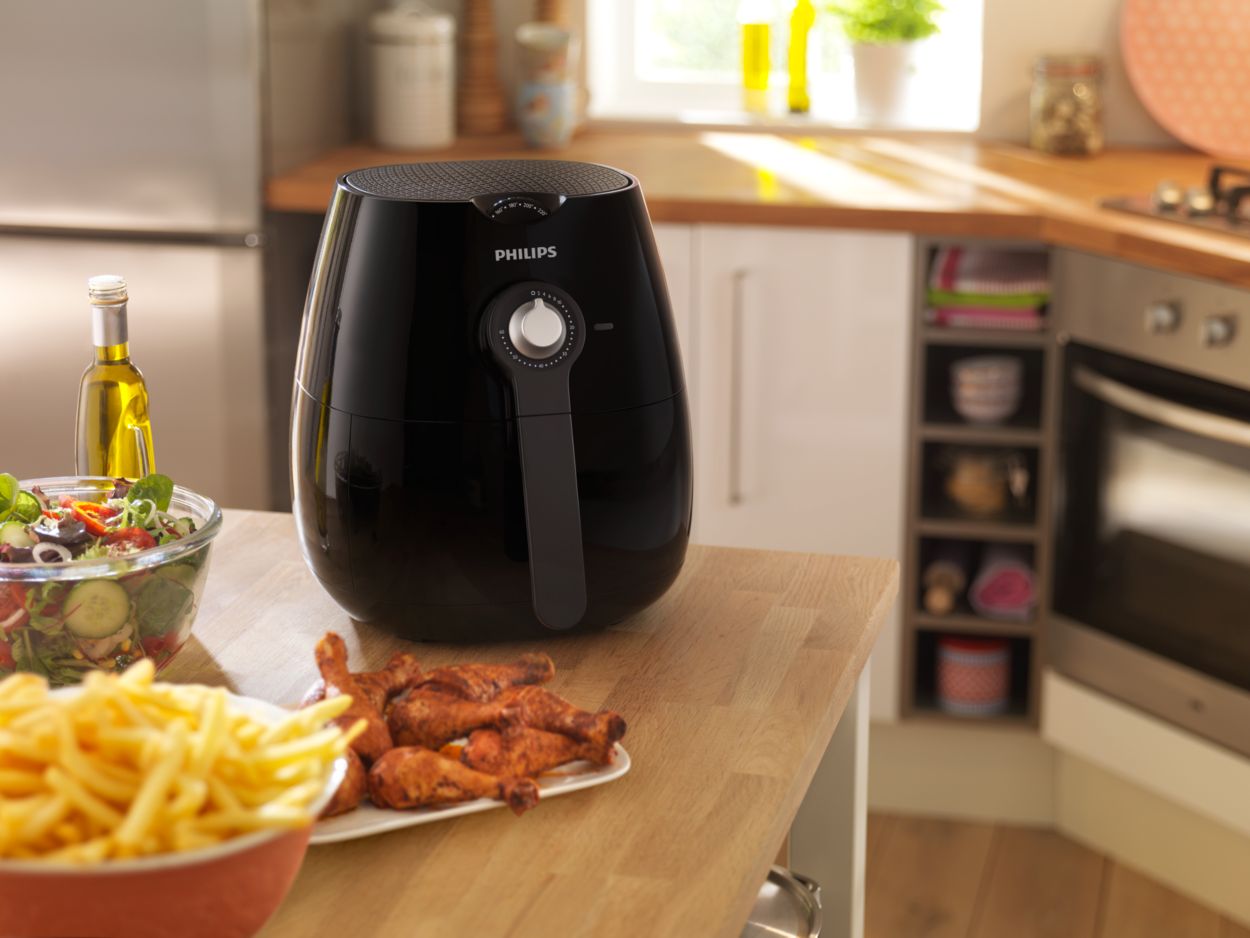 Philips Airfryer, The Original Airfryer, Fry Healthy with 75% Less Fat  Black HD9220/26