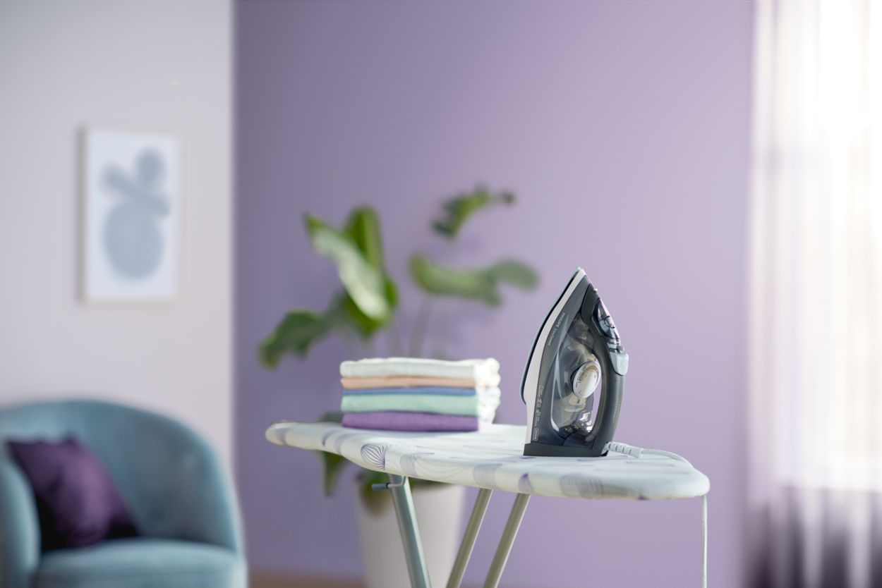 Fer à repasser Philips GC1752/30 2000 W Violet et Blanc - Achat & prix