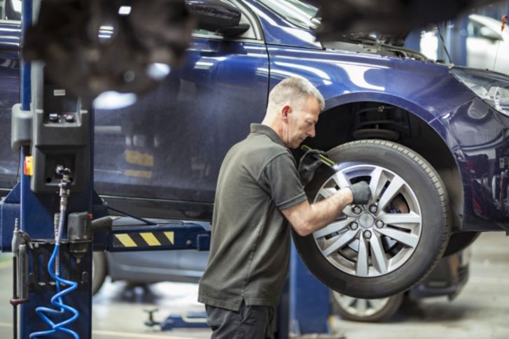 Philips Xperion 6000