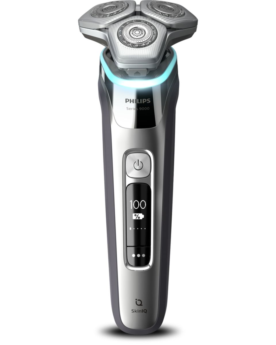 Shaver series 9000 Wet & Dry electric shaver with SkinIQ S9975/55