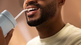 Compact Flosser 1000