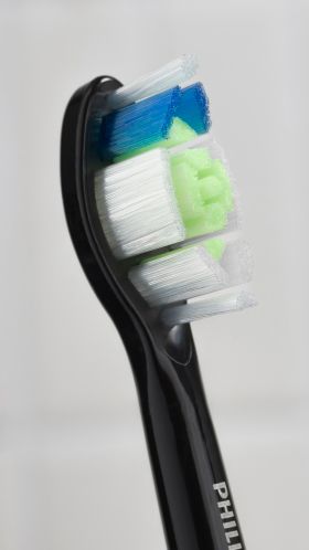 Sonicare W DiamondClean 5-pack brush heads HX6065/77 | Philips