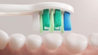 Deep cleaning between teeth and in hard-to-reach areas