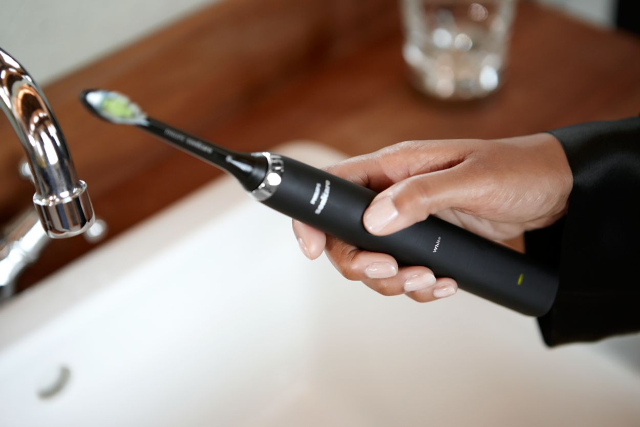 PHILIPS DiamondClean 電動歯ブラシ HX9302/51 DiamondClean ソニッケアー ダイヤモンドクリーン HX9302/51