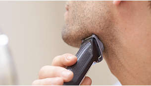 Peine-guía para recorte de barbas incipientes