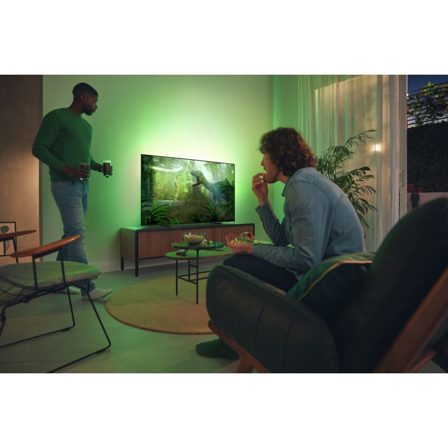 Lifelike picture. Magical light.