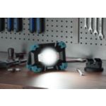 Jasné bílé světlo, které usnadní práci