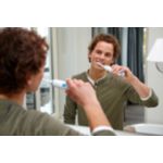 Clinically proven to provide superior cleaning *