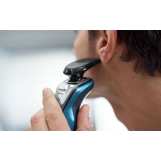 AquaTouch Wet and dry electric shaver
