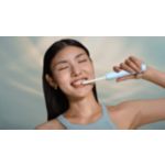 Advanced care for sensitive teeth and gums