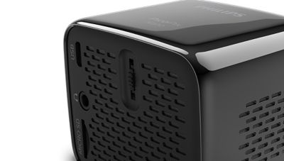Täysin yhdistetty (USB: micro-USB-sovitin tai MicroSD)