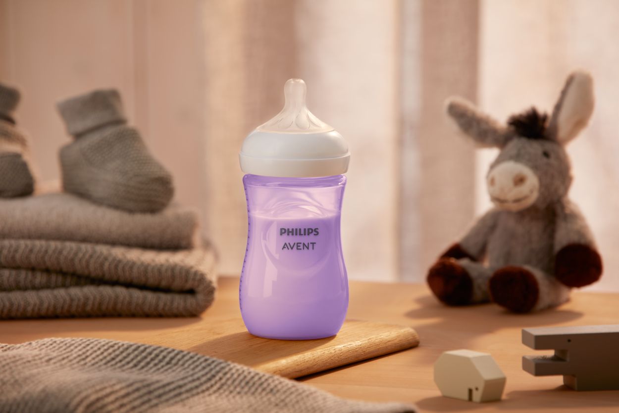  Philips AVENT Biberón natural con pezón de respuesta natural,  conjunto de regalo para bebé recién nacido, SCD838/02 : Bebés