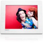 Da, privlačna je že na prvi pogled.