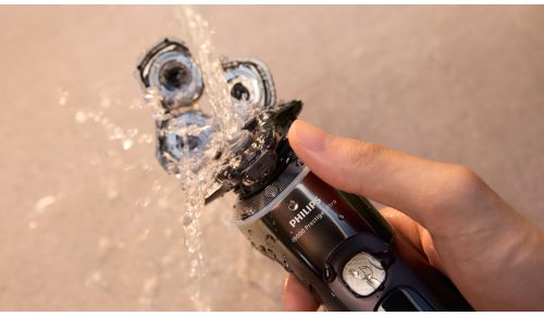 Se abre con un toque para una limpieza sencilla