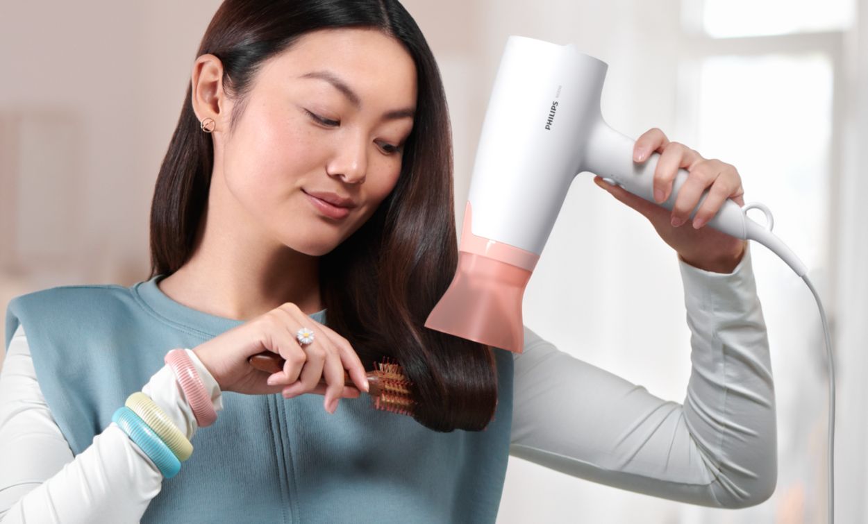 3000 Series Hair Dryer BHD300/10 | Philips