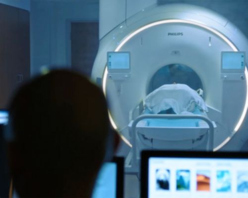 Consulta de paciente con c&aacute;ncer de pr&oacute;stata