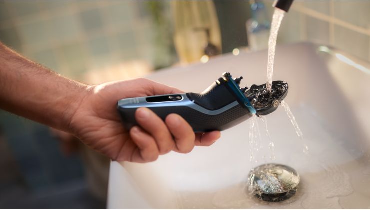 One-touch отворање за лесно чистење на Philips S3243/12