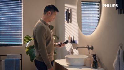 What Is My Philips i9000 Shaver Telling Me? | Icons and Alerts Explained