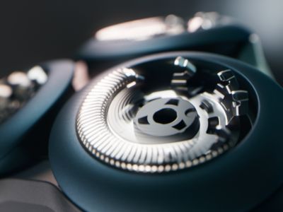 Delivers a close, smooth and even shave