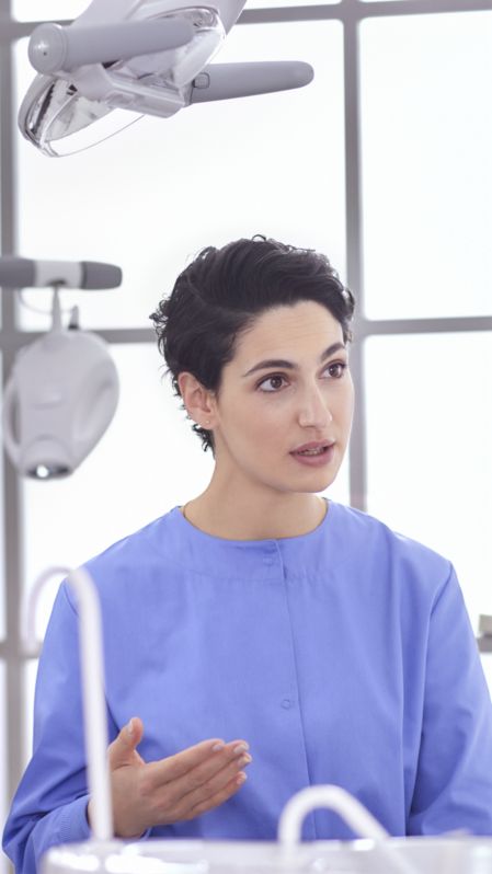 Soluzioni Philips Oral Healthcare su un piano di lavoro