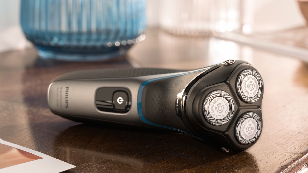 Philips Shaver Series 3000 with Pop-Up Trimmer, S3332/54
