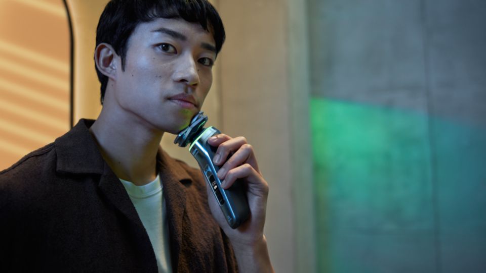 Shaver series 9000 ウェット＆ドライ電動シェーバー S9982/54