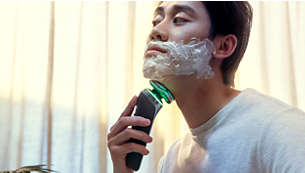 Válasszon kényelmes száraz vagy frissítő nedves borotválást