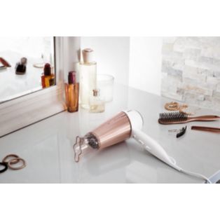 MoistureProtect DryCare Prestige Hairdryer