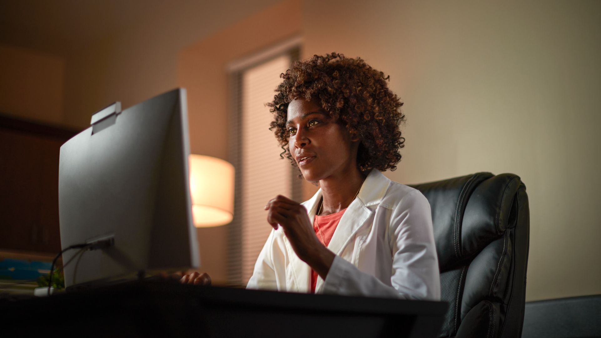 woman using remote collaboration software