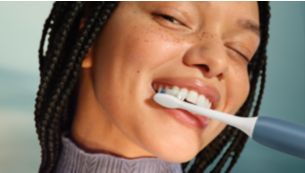 Jednoduchý prechod na čistenie elektrickou zubnou kefkou