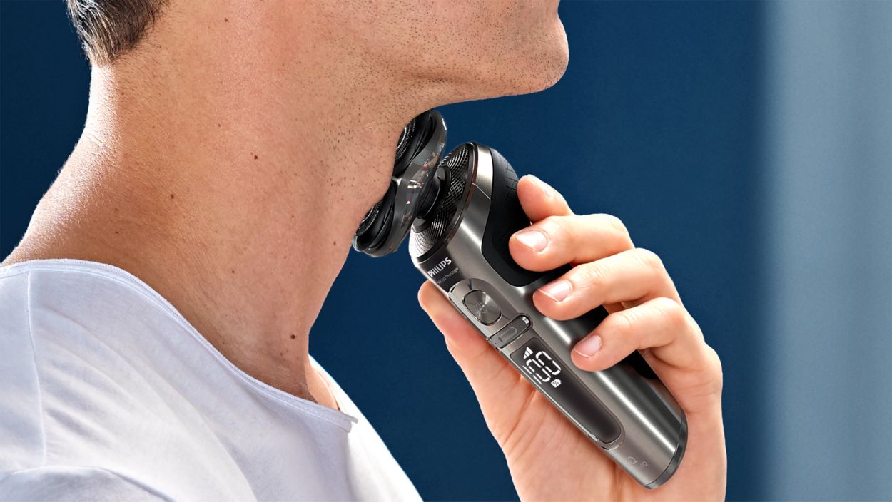 Shaver S9000 Prestige Wet & dry electric shaver, Series 9000