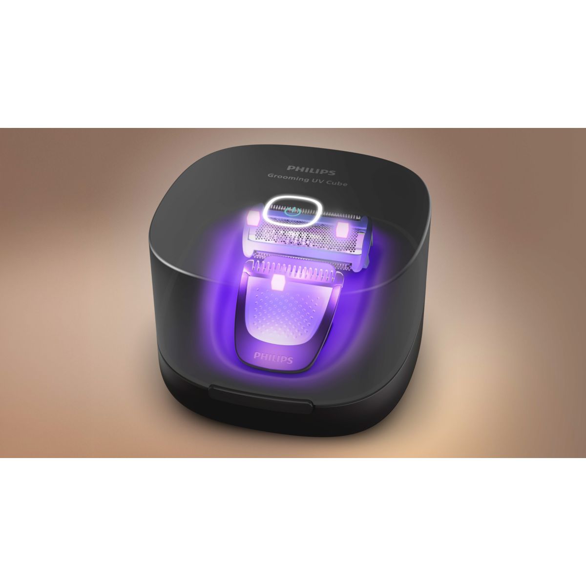 Norelco 9000 Series With UV sanitizing cube - thumbnail 5