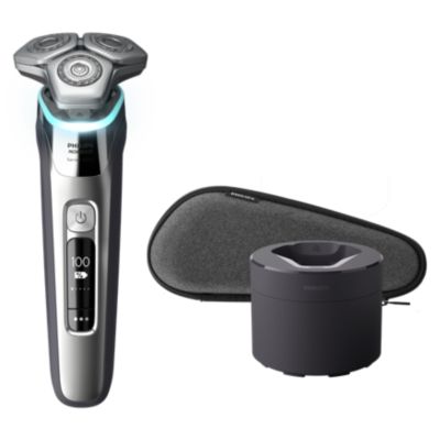 Wet u0026 Dry electric shaver with SkinIQ