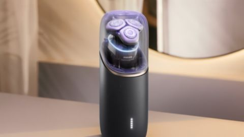 How to replace the shaving heads on the S9000 shaver