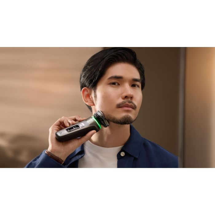 i9000 Prestige ウェット＆ドライ電動シェーバー XP9202/05 | Philips