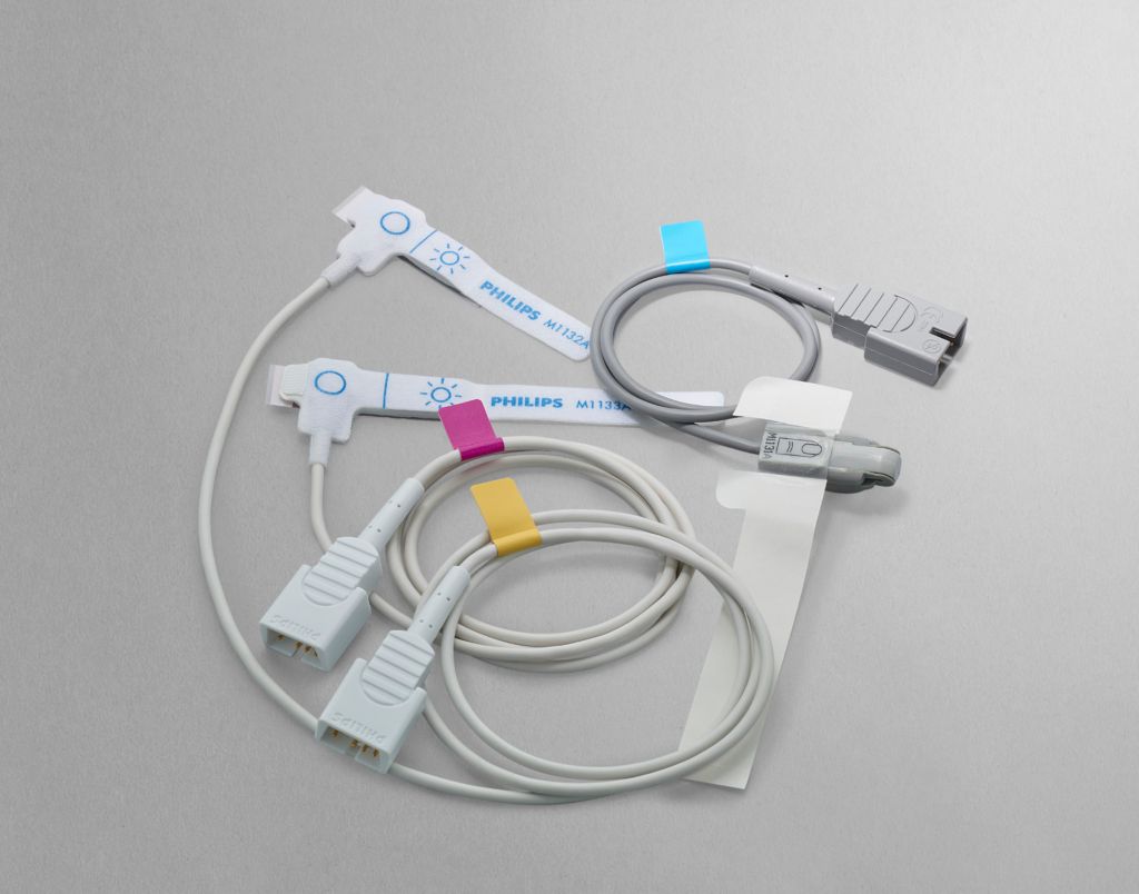 You don’t need to improvise with a limited selection of SpO₂ sensors. We
are your single source for a broad portfolio of SpO₂ sensors, simplifying ordering
and helping you address the needs of different departments and patients. 