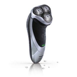 AquaTouch Wet and dry electric shaver