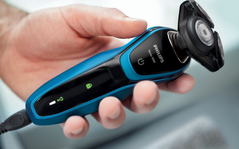 PHILIPS S5050/05 未使用、新品 Shaver series 5000 ウェット＆ドライ電気シェーバー S5050/05