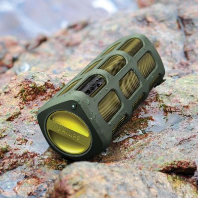 Resiste a quedas e respingos e não para de funcionar