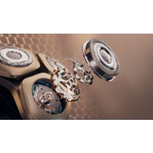 i9000 Prestige Ultra Wet and Dry Electric Shaver with SkinIQ Pro