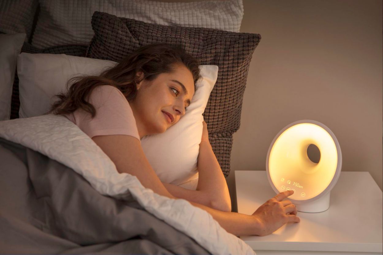 SmartSleep Sleep and Wake-Up Light HF3650/60