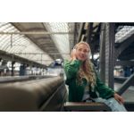 Sleek style. Great sound.