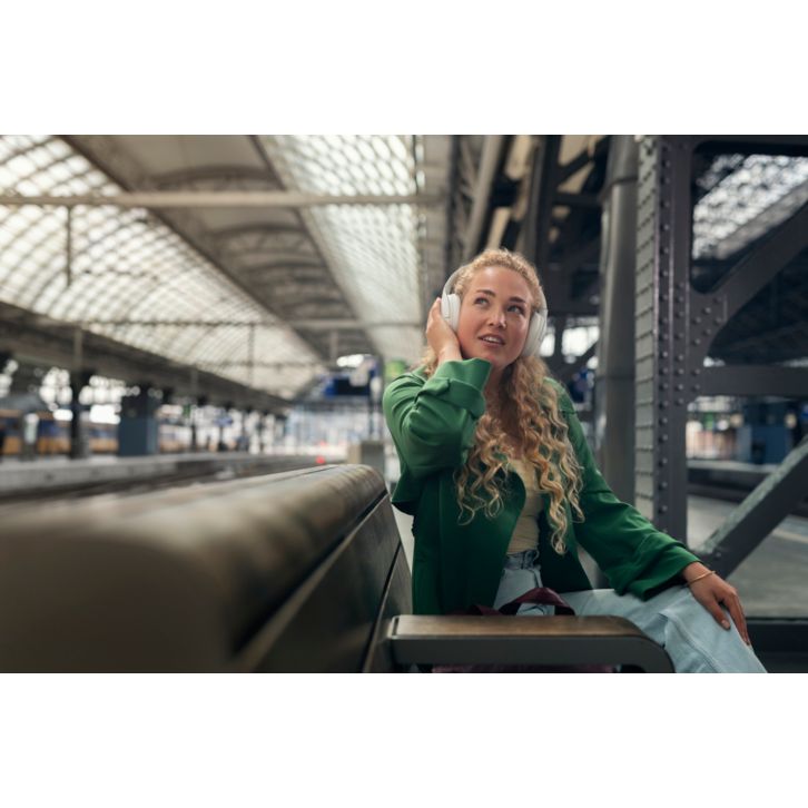 Sleek style. Great sound.