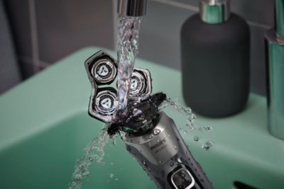 One-touch open for easy cleaning