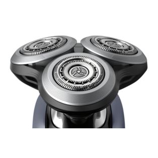 Shaver series 9000 Wet and dry electric shaver