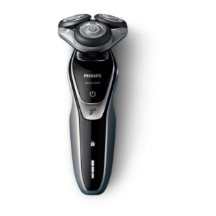 Shaver series 5000 Dry electric shaver
