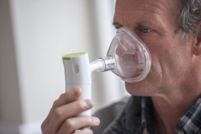 Pour les adultes qui éprouvent des difficultés à utiliser l’embout buccal