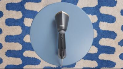 Philips Tragbarer Steamer STH5030/80 – Lifestylebild