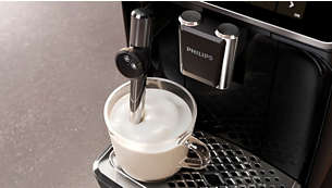 Delicious milk froth or hot milk with the new steam pipe