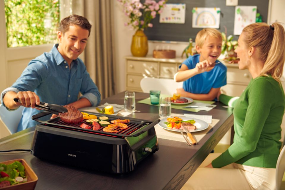 Philips Avance Collection Indoor Grill (HD6370/90) review: Philips'  smokeless grill is mostly haze-free - CNET